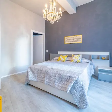 Parma Central Apartments * Parma