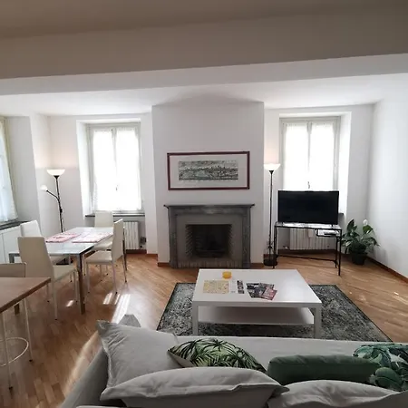 Parma Central Apartments Apartamento Parma