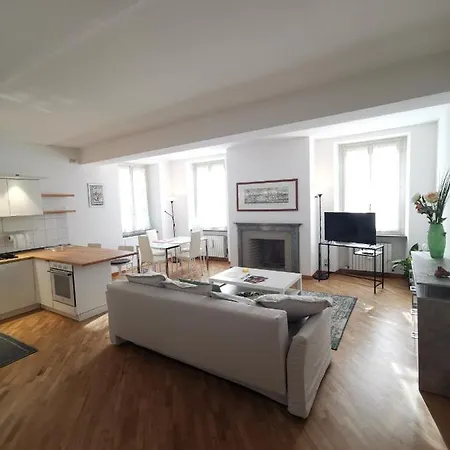 Parma Central Apartments * Πάρμα