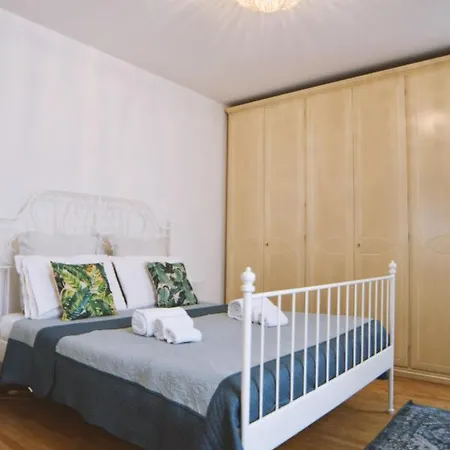 Parma Central Apartments * Parma