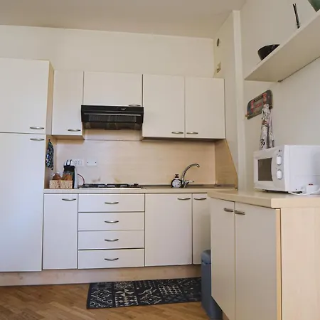 Parma Central Apartments פארמה