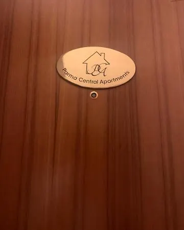 Parma Central Apartments פארמה